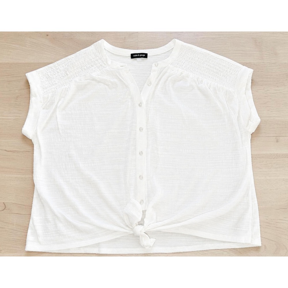 Cable & Gauge White Textured Tie Front Button Down Cap Sleeve Top Boho